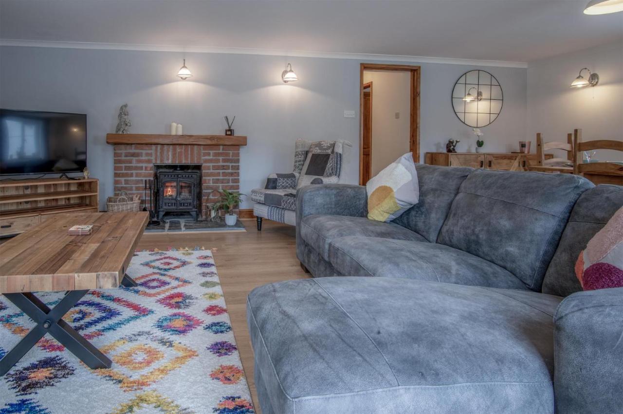 Tucking Mill - 3 Bedroom Holiday Home - Stepaside Stepaside (Pembrokeshire) Exterior foto