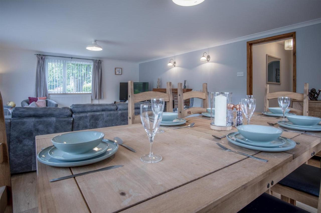 Tucking Mill - 3 Bedroom Holiday Home - Stepaside Stepaside (Pembrokeshire) Exterior foto