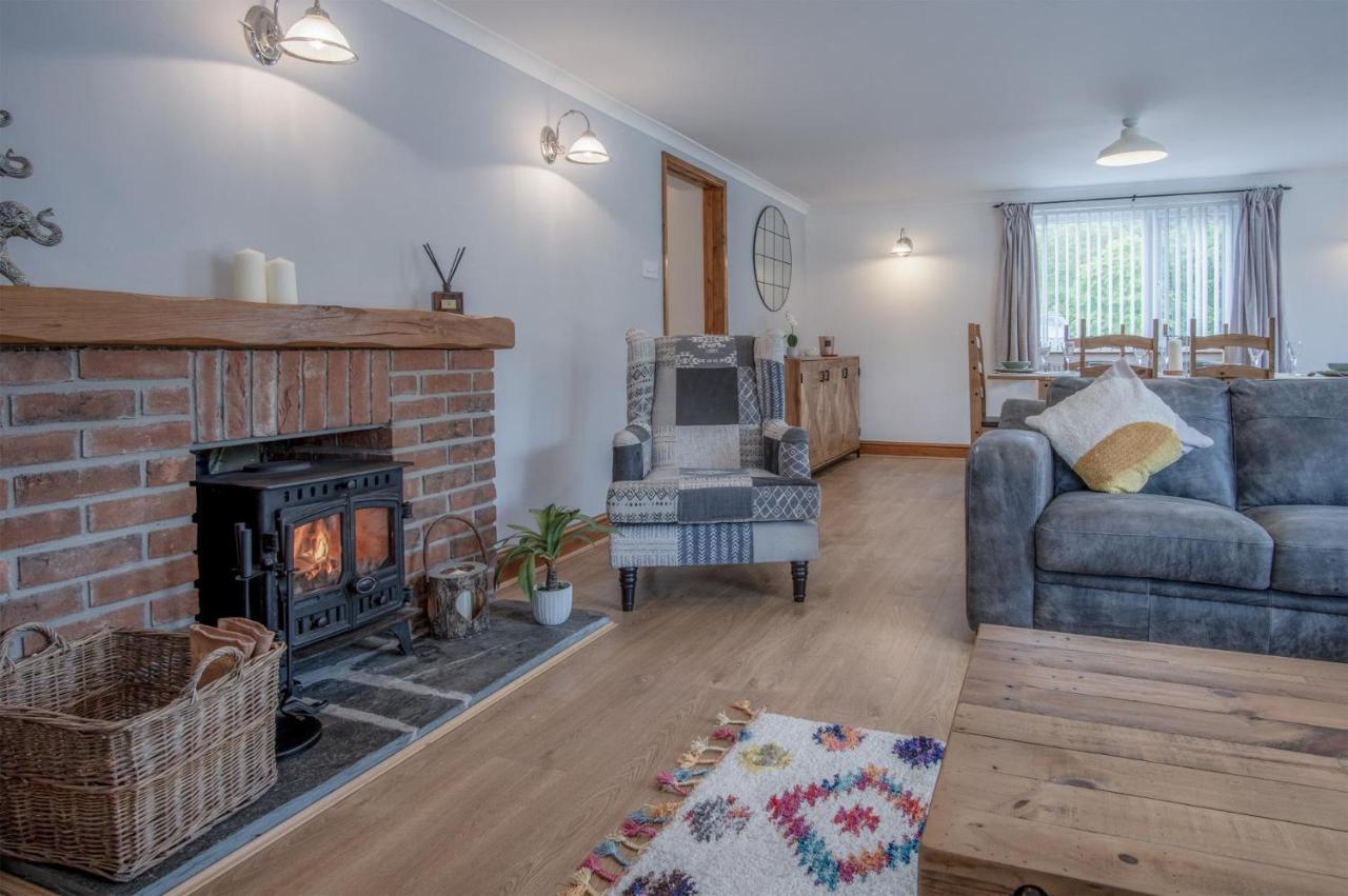 Tucking Mill - 3 Bedroom Holiday Home - Stepaside Stepaside (Pembrokeshire) Exterior foto