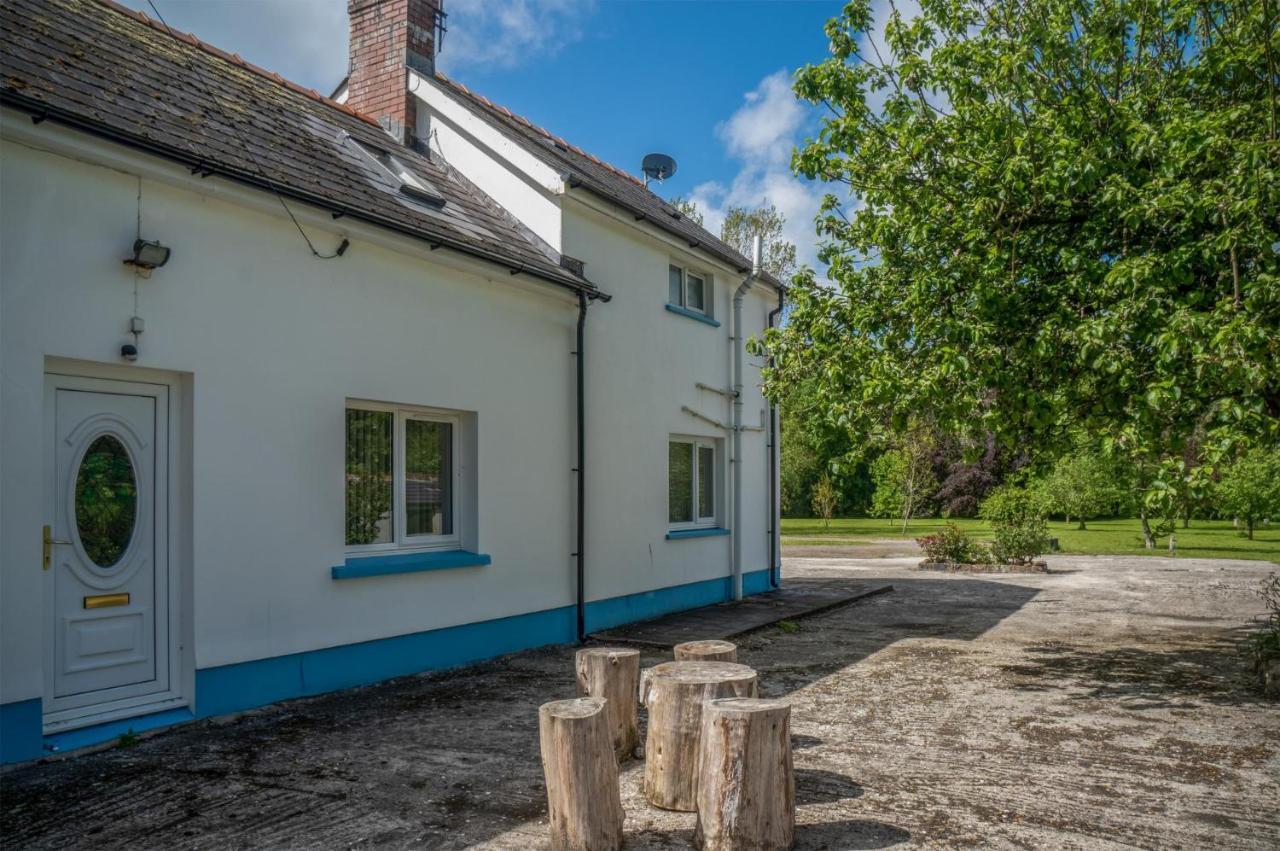 Tucking Mill - 3 Bedroom Holiday Home - Stepaside Stepaside (Pembrokeshire) Exterior foto